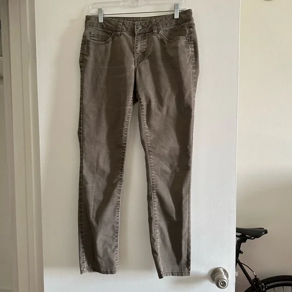 PrAna Brown/Gray Classic Denim Stretch Jeans size 4/27 Short EUC - Picture 2 of 9
